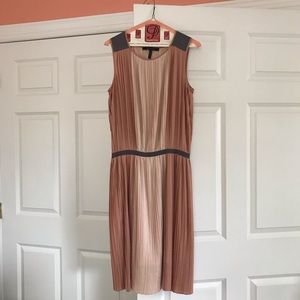 Bcbg maxazria sleeveless dress